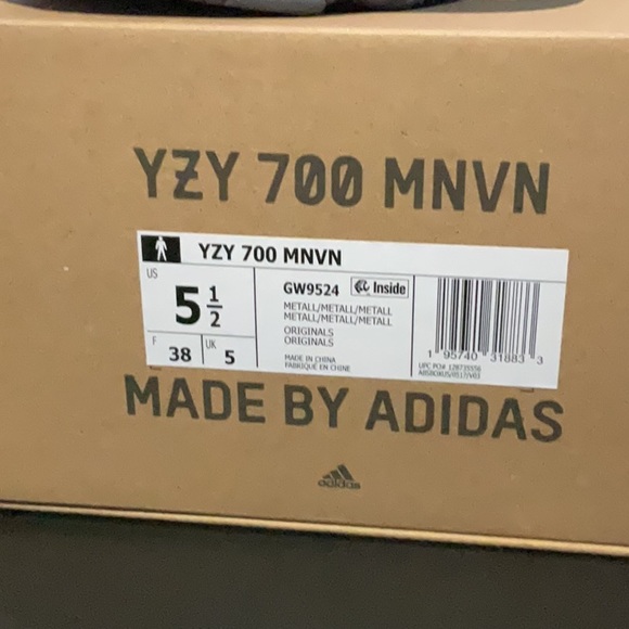 Authentic YZY 700 MNVM - Picture 3 of 4